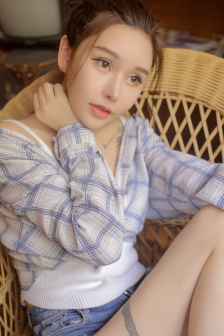 明星专题：平泽里菜子